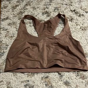 sports bra
